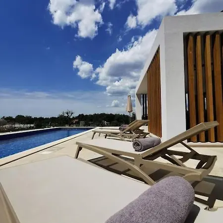 Aquila Villa Sveti Petar u Sumi
